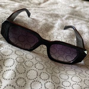 SYMBOLE Black retro acetate sunglasses